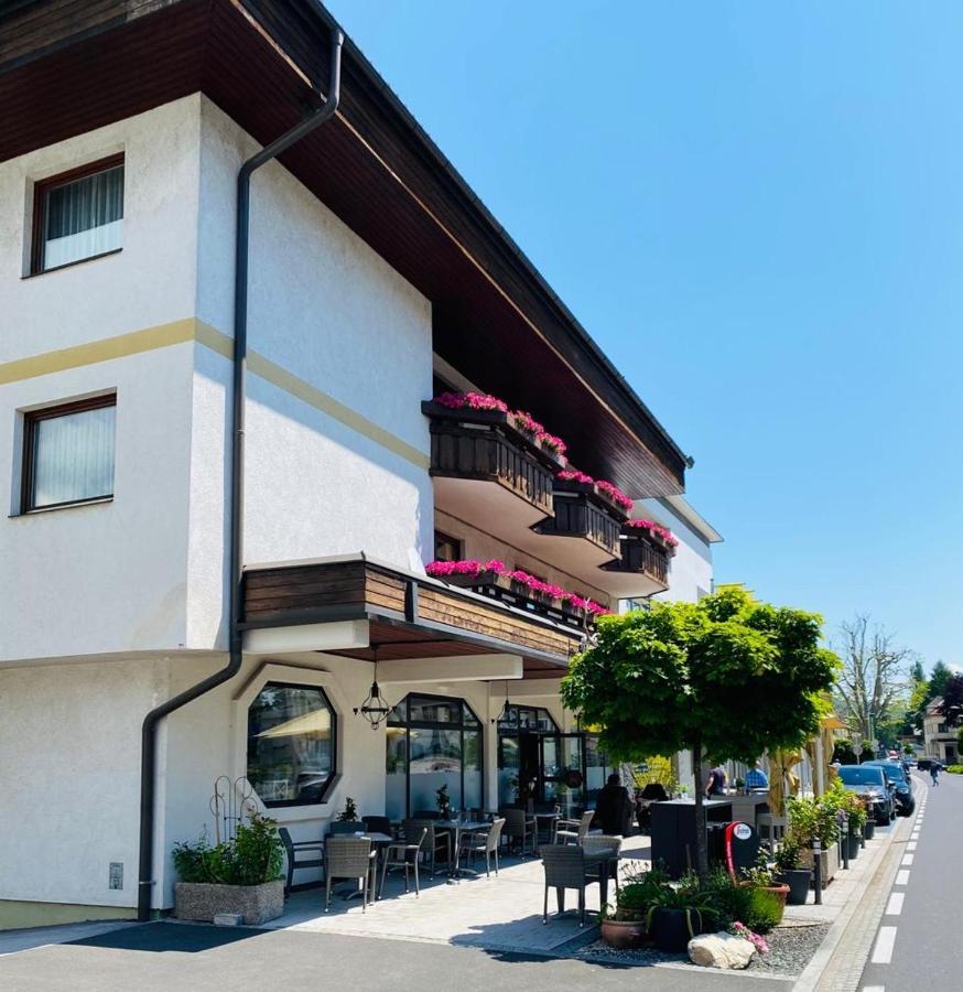 Apartment Ananas I Zentral&SeeNah Portschach am Worthersee Bagian luar foto